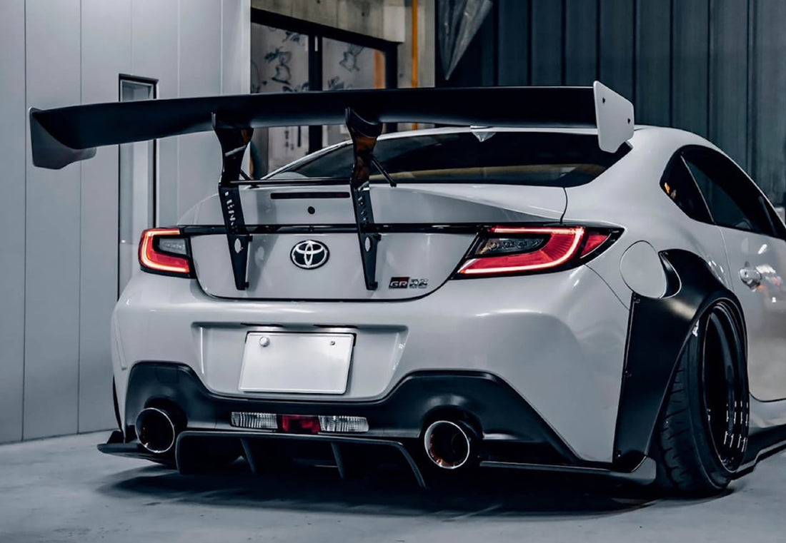 Carbon Fiber Big Fin Rear Diffuser - Toyota GR86 / Subaru BRZ (ZN8/ZD8)