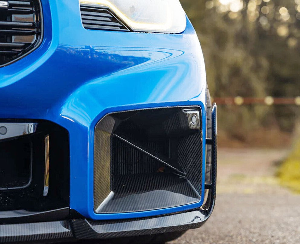 Carbon Fiber Front Side Vent (Single Diagonal Slat) - BMW G87 M2