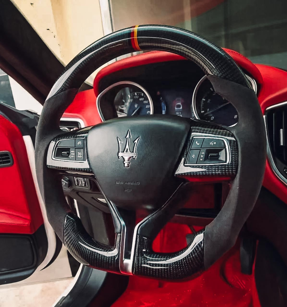 Fully Custom Carbon Fiber Steering Wheel - Maserati (Ghibli / Levante / Quattroporte)