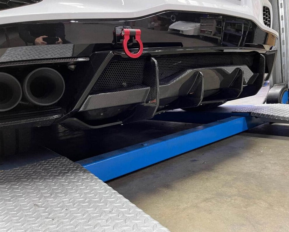 Carbon Fiber Big Fin Rear Diffuser - Chevrolet Corvette C8 Stingray