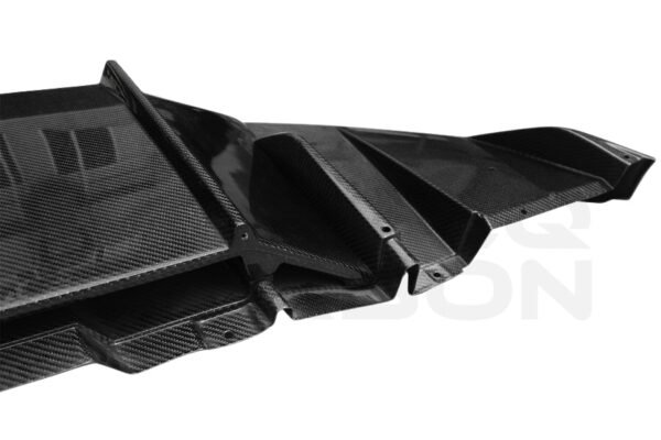 Carbon Fiber D Style Rear Diffuser - Lamborghini Aventador LP700 LP740 Coupe/Roadster (2011-2016)