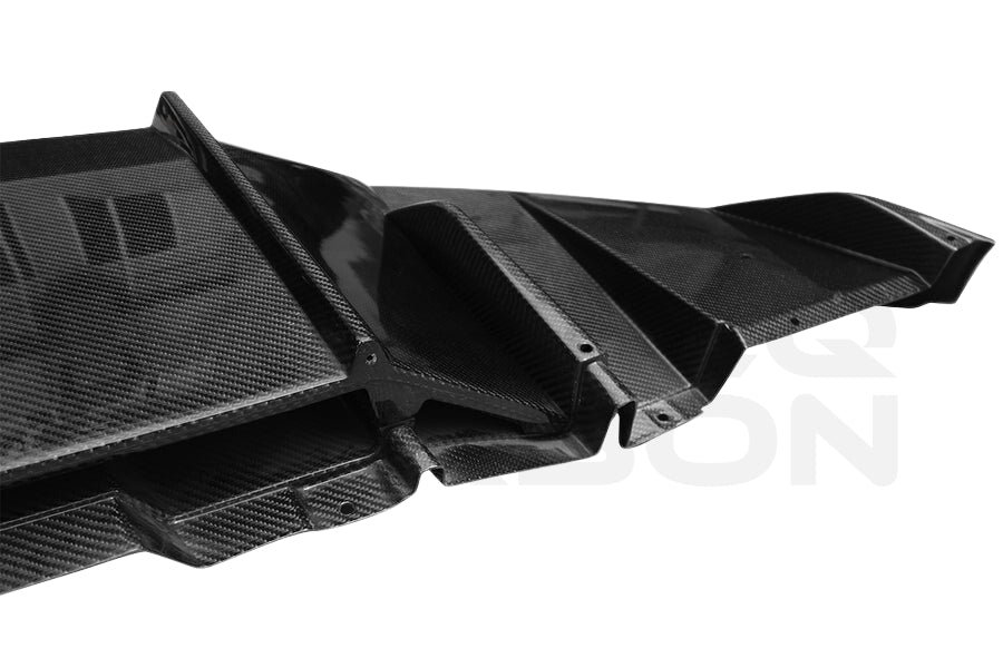 Carbon Fiber D Style Rear Diffuser - Lamborghini Aventador LP700 LP740 Coupe/Roadster (2011-2016)