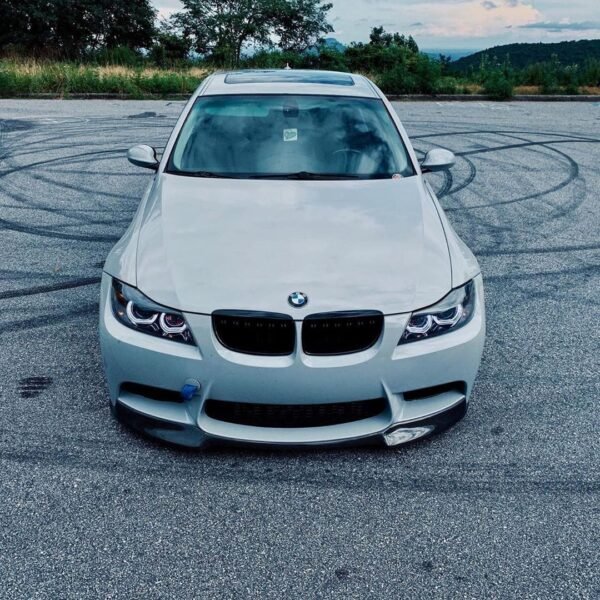 Gloss Black Front Kidney Grilles (Dual Slat) - BMW E90 E91(2006-2011)