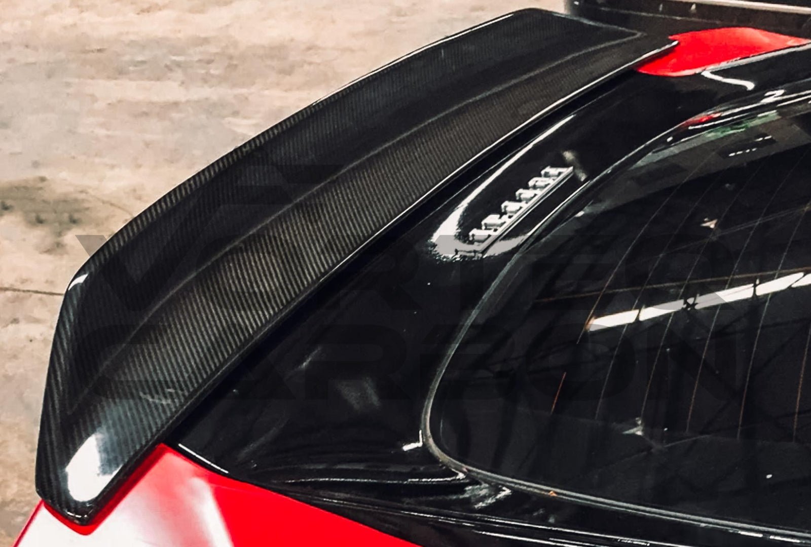 Carbon Fiber D Style Trunk Spoiler - Ferrari F12 Berlinetta (2012-2017)
