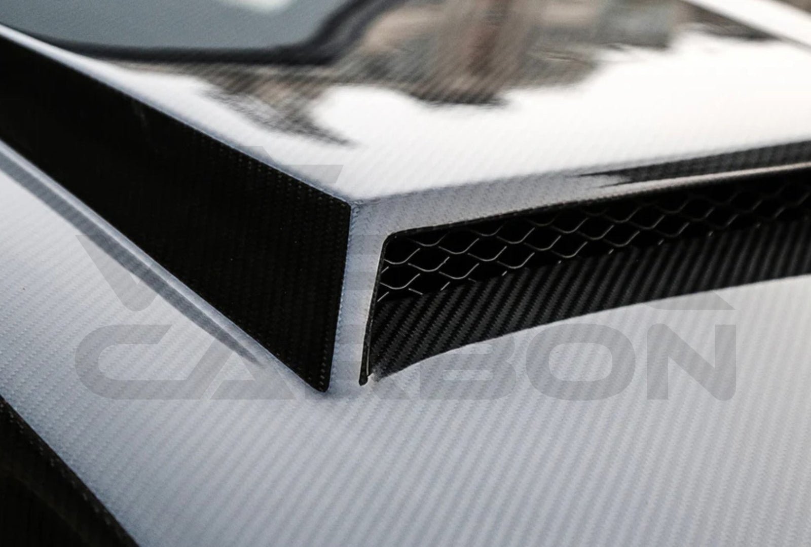 Carbon Fiber Hood Scoop (BRS Style) - Mercedes Benz W463 G Class Wagon (2002-2018)