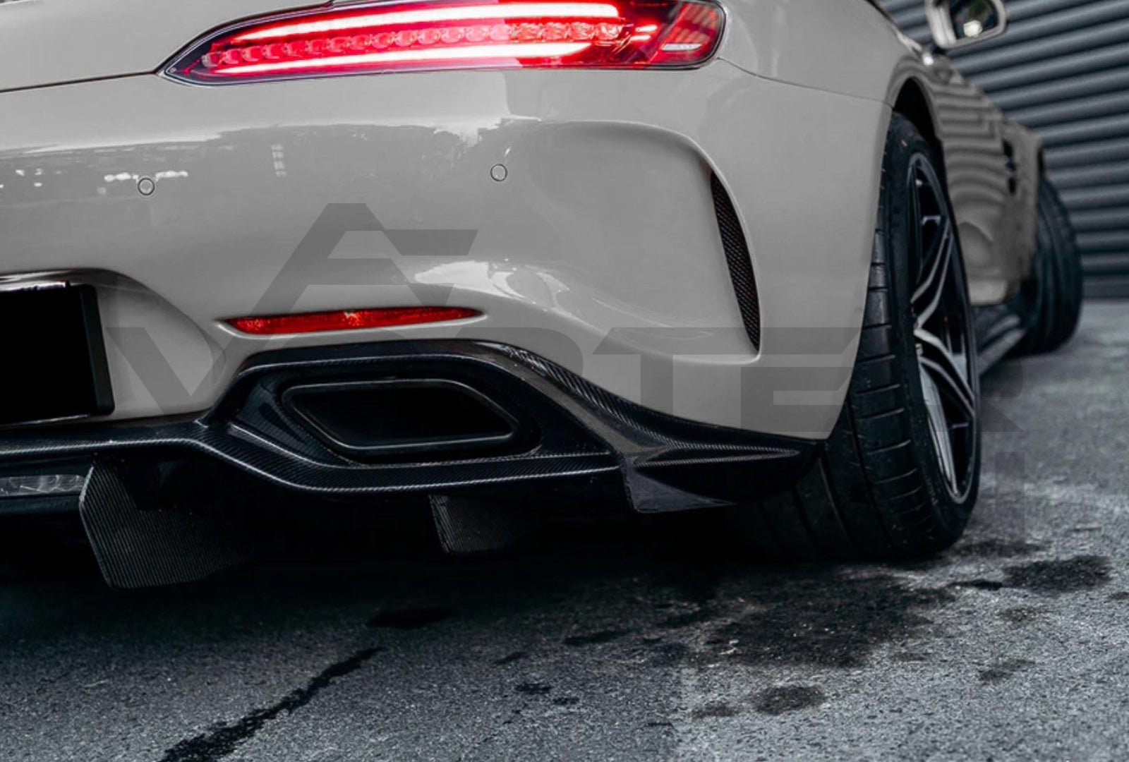 Carbon Fiber I Style Rear Diffuser - Mercedes Benz AMG GTC (2017-2021)