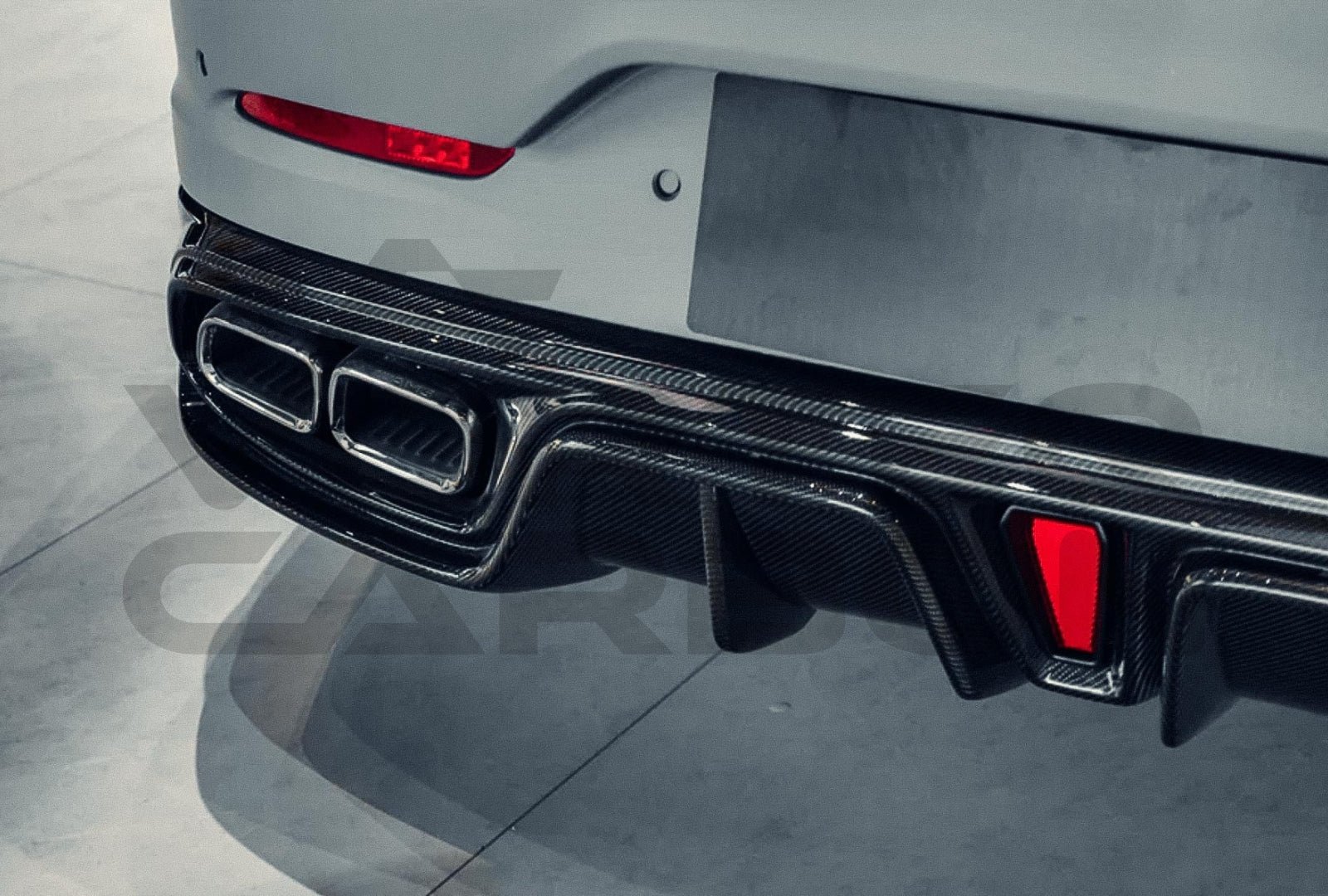 Carbon Fiber I Style Rear Diffuser w/ Reflectors & Exhaust Tips - Mercedes Benz AMG GT50 GT53 GT43 4 Door Coupe X290 (2019-2024)