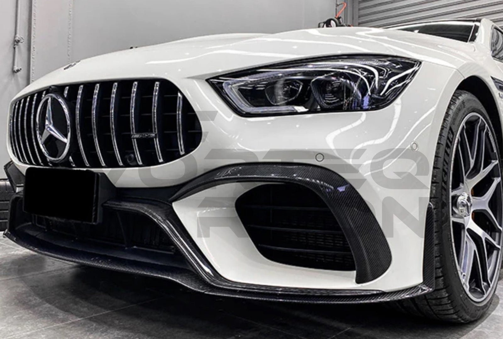 Carbon Fiber Middle Front Lip - Mercedes Benz AMG GT63/S 4Door Coupe X290 (2019-2024)