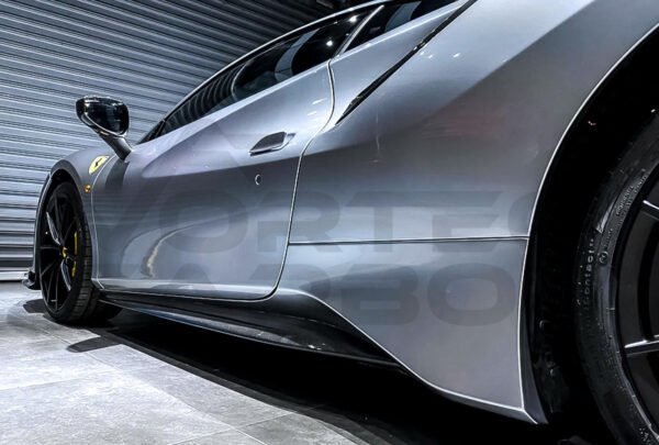 Carbon Fiber Pista Style Side Skirts - Ferrari 488 GTB & Spyder (2015-2020)