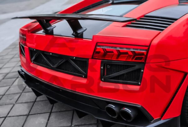 Carbon Fiber Rear Bumper Trim Replacement - Lamborghini Gallardo (2009-2014)