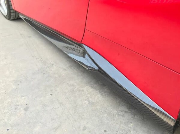 Carbon Fiber Novit Style Side Skirt Extension - Ferrari 488 (2015-2019)