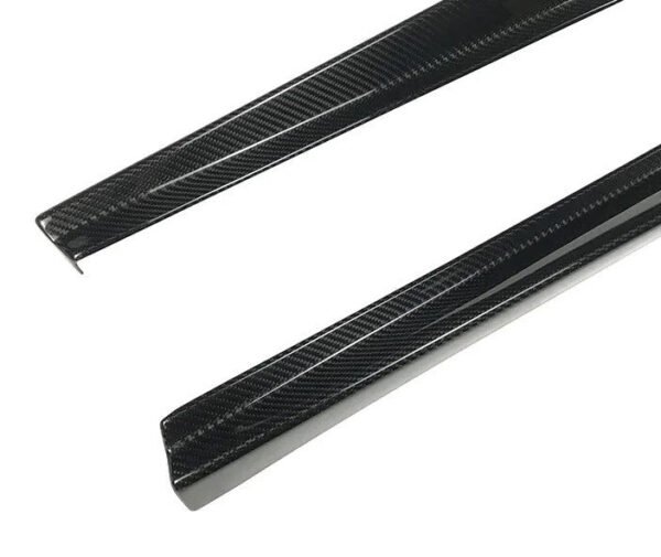 Carbon Fiber Novit Style Side Skirt Extension - Ferrari 488 (2015-2019)