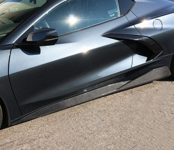 Carbon Fiber Performance Side Skirts - Chevrolet Corvette C8 Stingray (2020+)