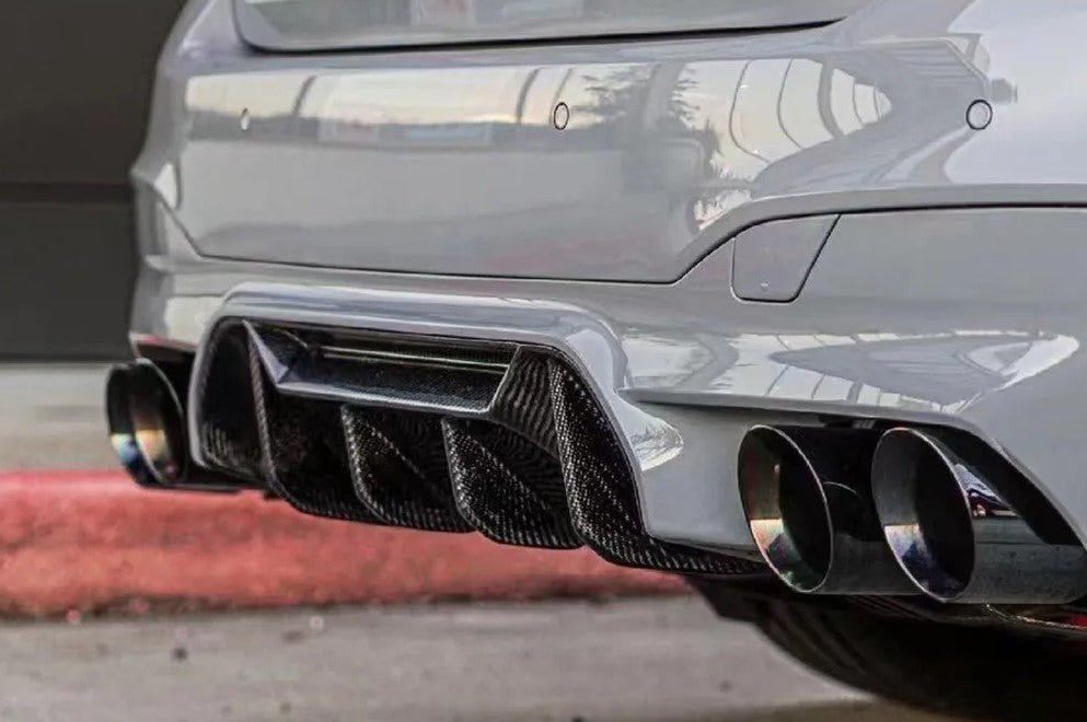 Carbon Fiber M Performance Style Rear Diffuser - BMW F90 M5 (2018+)