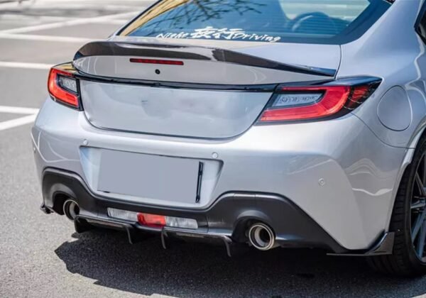 Carbon Fiber Rear Diffuser (2 Pieces) - Toyota GR86 / Subaru BRZ (ZN8/ZD8) (2022+)