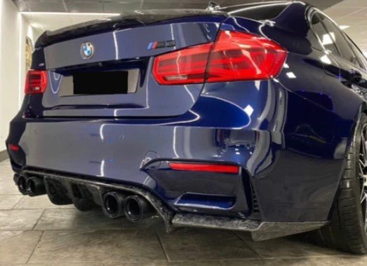 Carbon Fiber V Style Rear Diffuser (3 Pieces) - BMW F80 F82 (2015–2020)