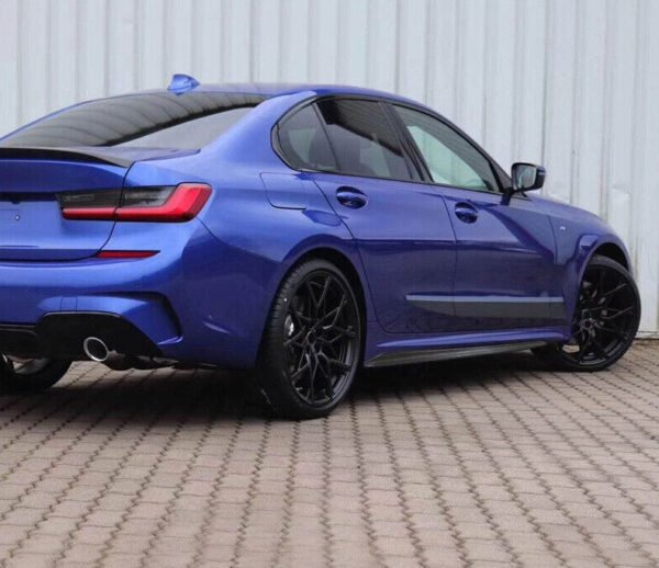 Carbon Fiber M Performance Side Skirt Extensions - BMW G20 (2019+)