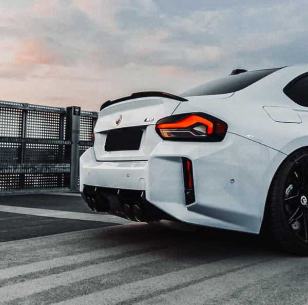 Carbon Fiber Trunk Spoiler V Style - BMW G42 / G87 M2(2022-2023)