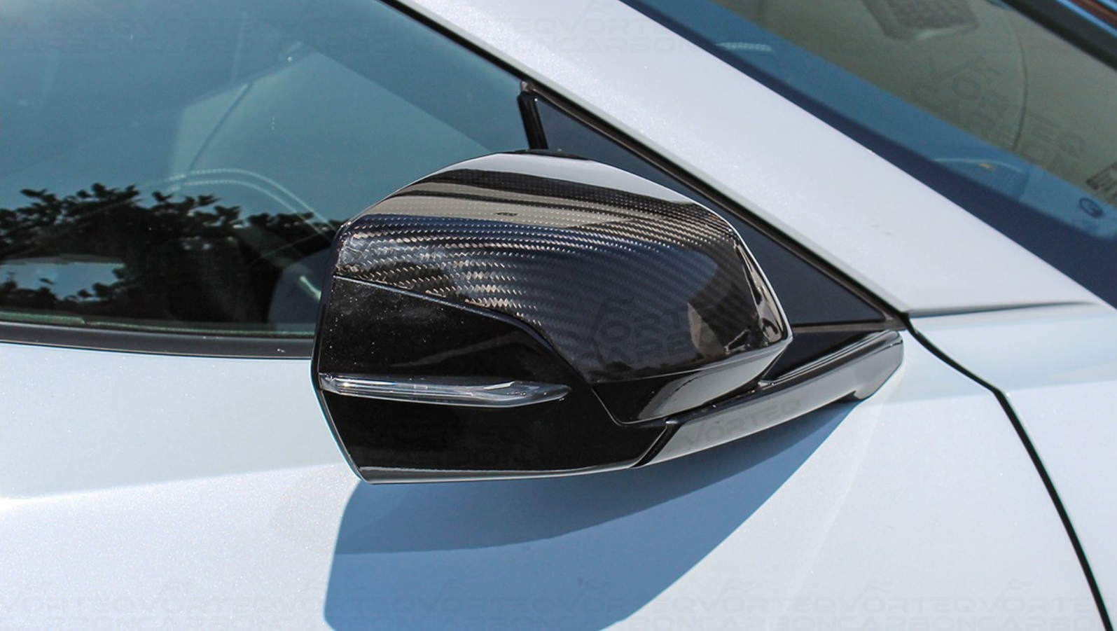 Carbon Fiber M Style Mirror Caps - Chevrolet Corvette C8 (2020+)
