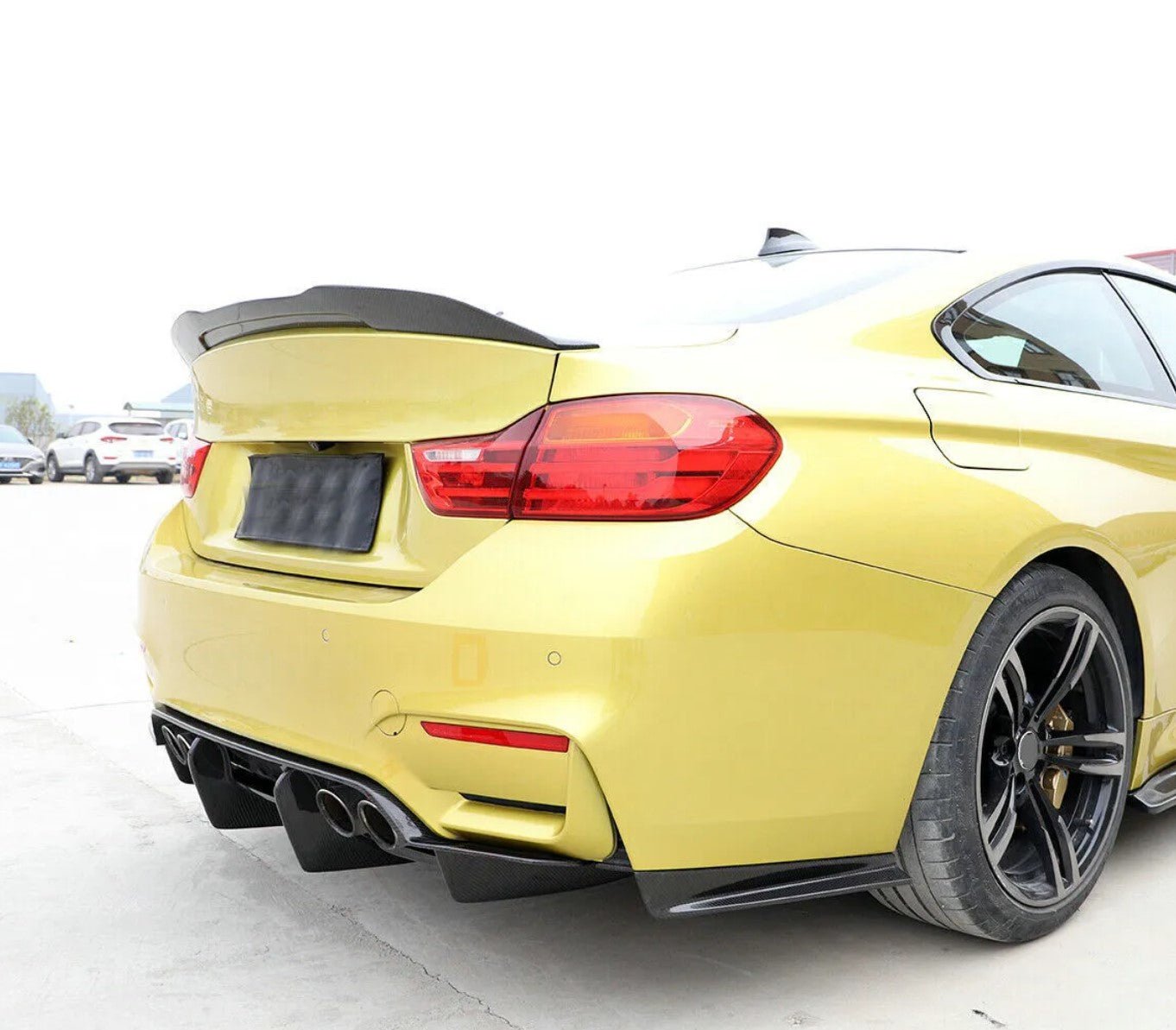 Carbon Fiber PSM Style Rear Diffuser (5 Pieces) - BMW F80 F82 (2015–2020)