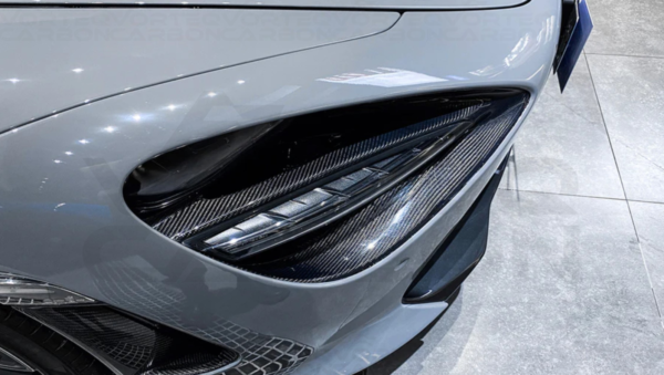 Carbon Fiber Headlight Vent Trim Inserts - McLaren 720S (2017-2023)